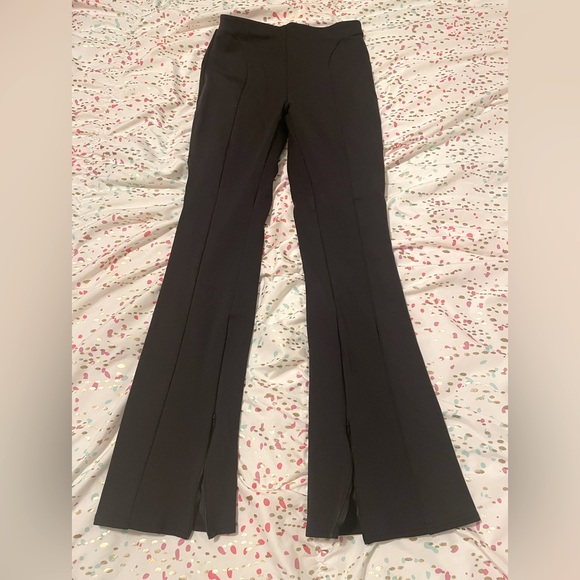 EUC Alo High-Waisted Zip-it Flare Legging Sz M - Picture 11 of 11